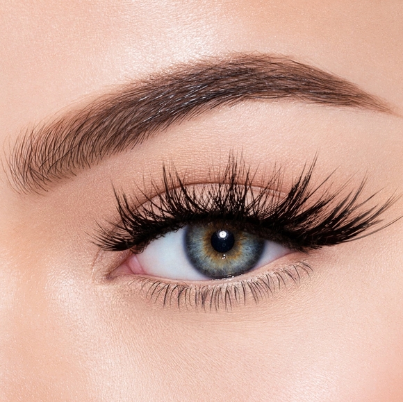 3/$35 - Morphe Premium Lashes (Yass Queen) - Picture 2 of 4